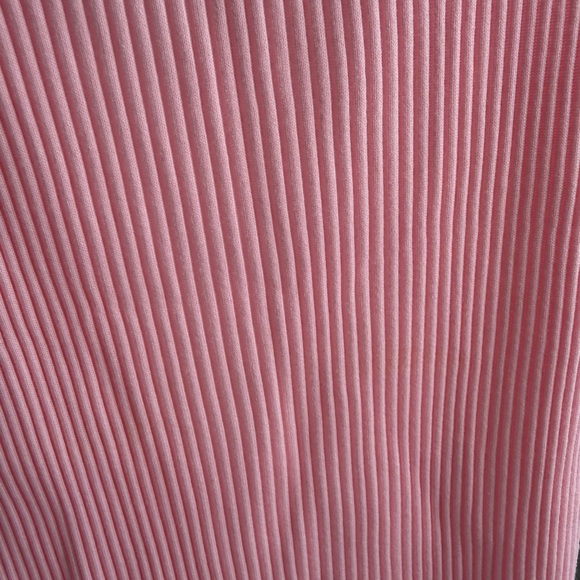 Pink Ribbed Tank Top - Picture 5 of 6